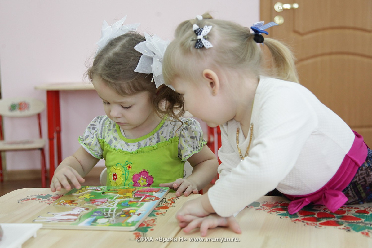 Стало известно, как получить выплаты на детей до семи лет к Новому году
