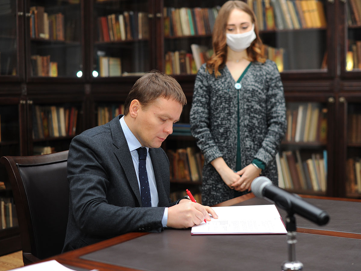 Мининский университет подписал соглашение с Кишиневским государственным педуниверситетом