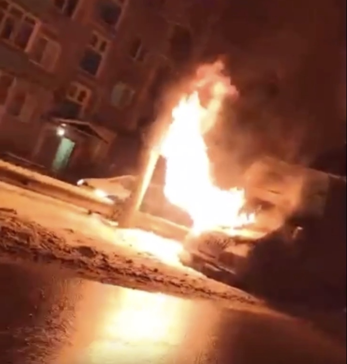 «Газель» горела в Сормовском районе утром 6 января