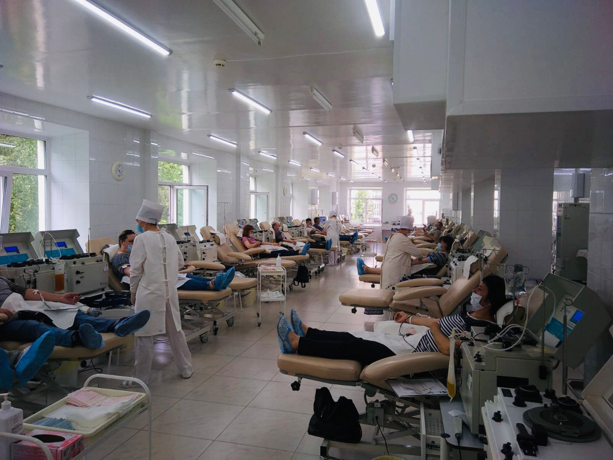 130 литров компонентов донорской крови пожертвовали нижегородцы во Всемирный день донора