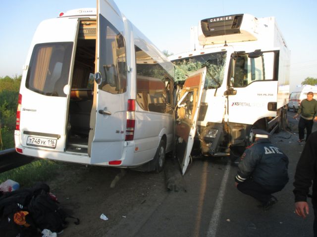 Автобус с детской сборной по карате разбился в Кстовском районе