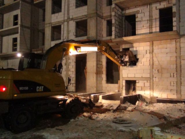 Лестница 24-этажной новостройки обрушилась в Нижнем Новгороде
