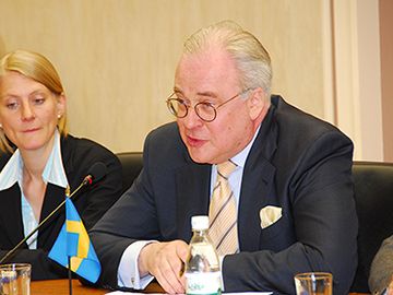 Посол из швеции