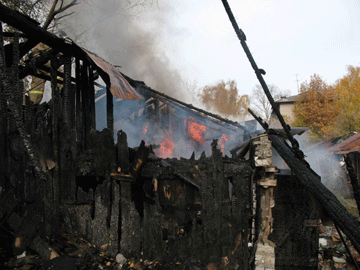 сгоревшие-сараи-1