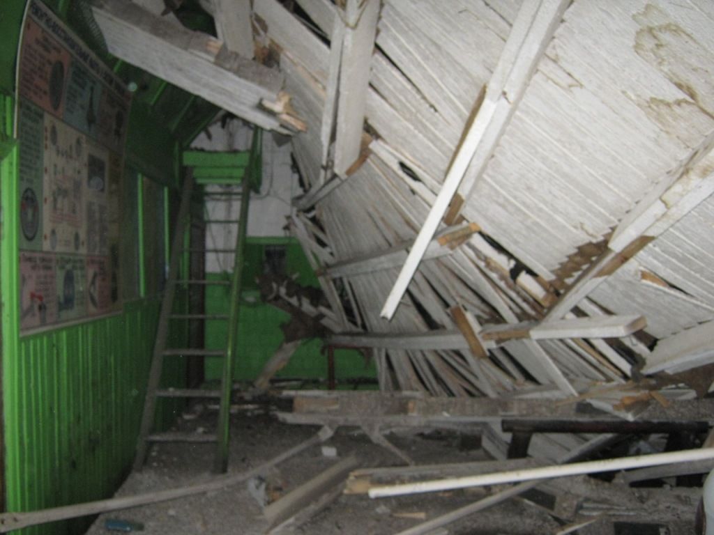 Обрушение крыши Лукоянов1