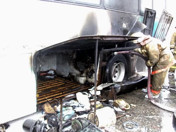 сгорел автобус