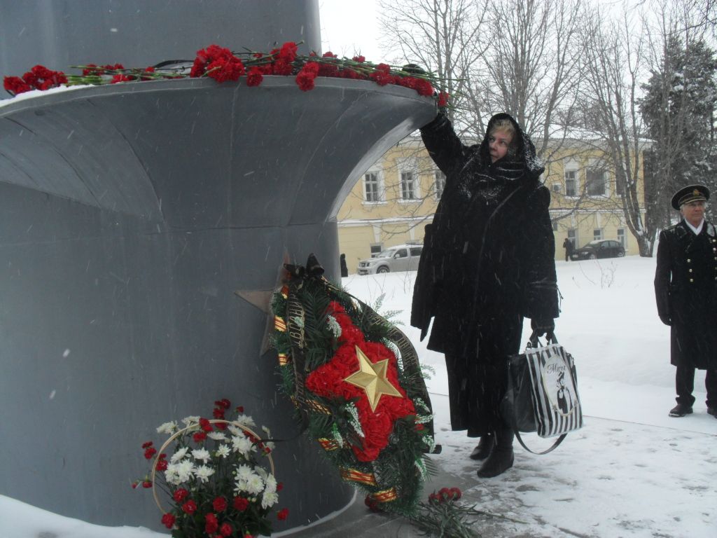 митинг подводников.8