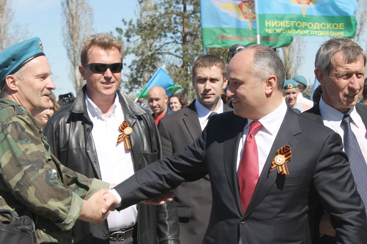 десантники и кондрашов