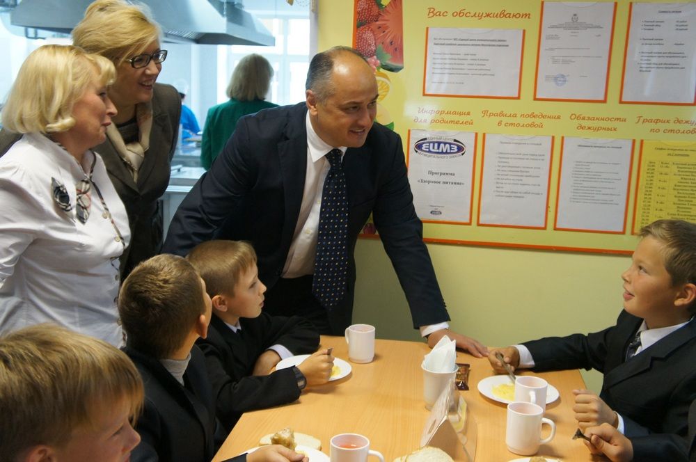 кондрашов в школе.8