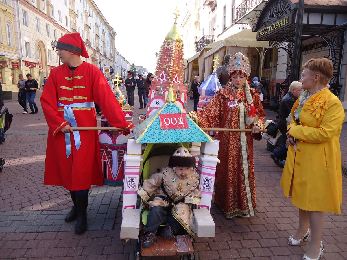 парад колясок 2013