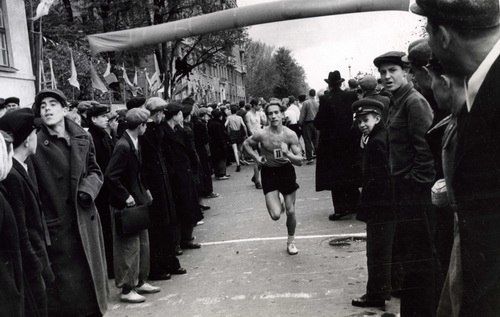 спортивный горький