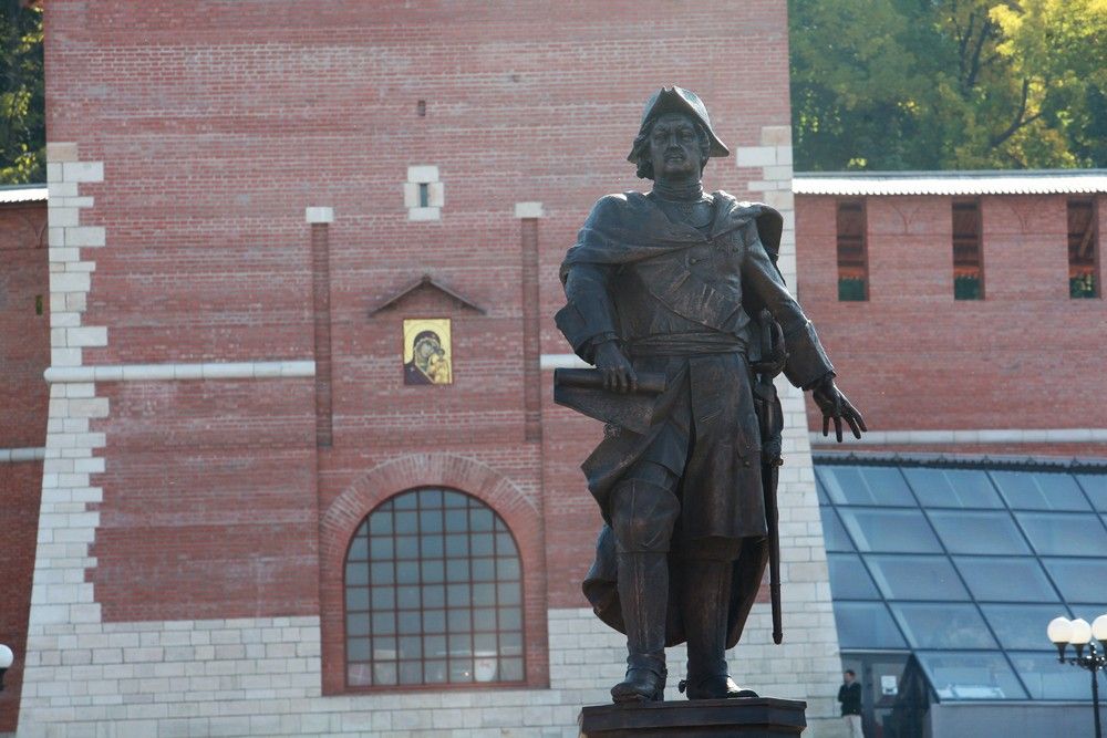 Памятник Петру 1 В Нижнем Новгороде Фото