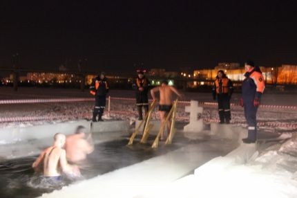 спасатели в Крещение