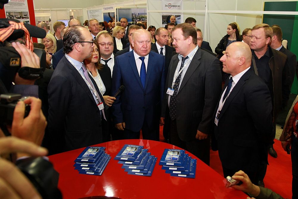 бизнес саммит 2014 экспозиция.14