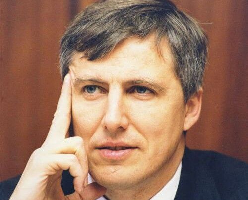 Михаил Дикин