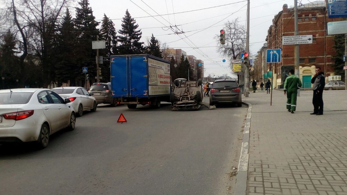 ДТП на Коминтерна