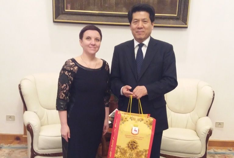 Холкина Делегация КНР 2