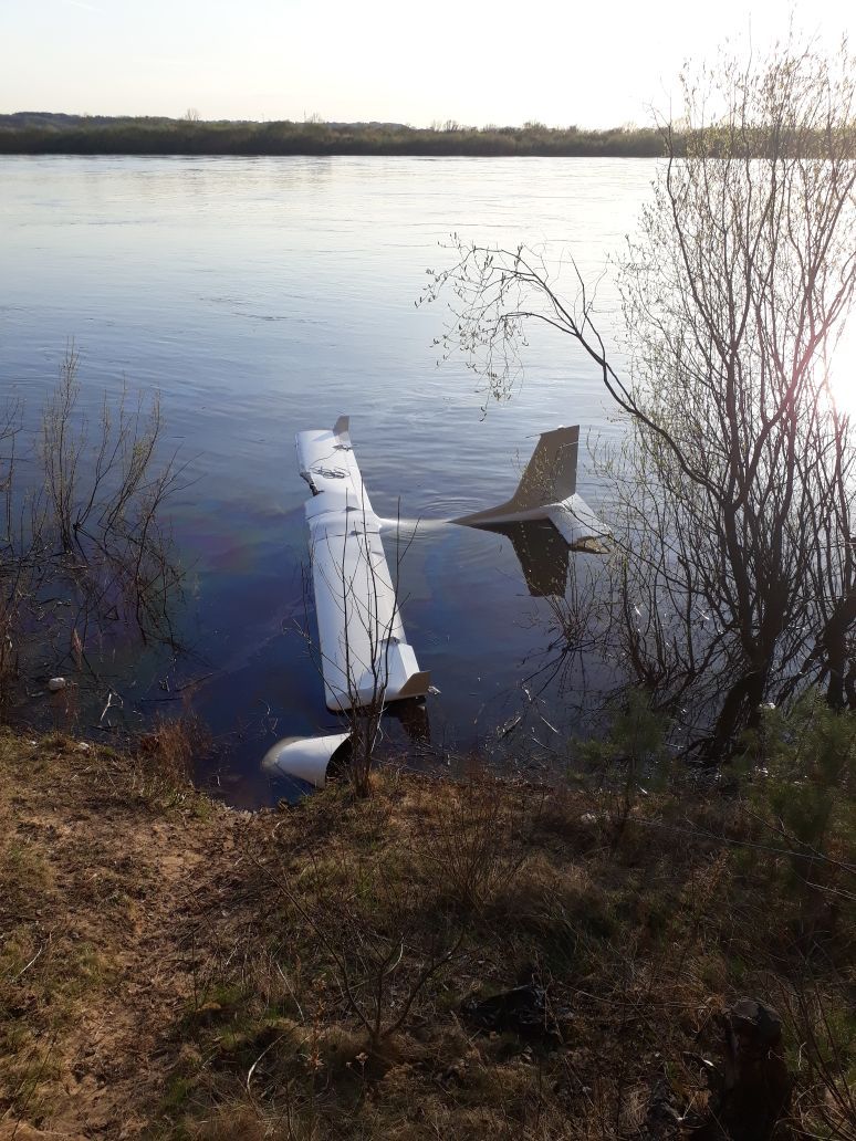 Самолет приземлился на воду в Дзержинске