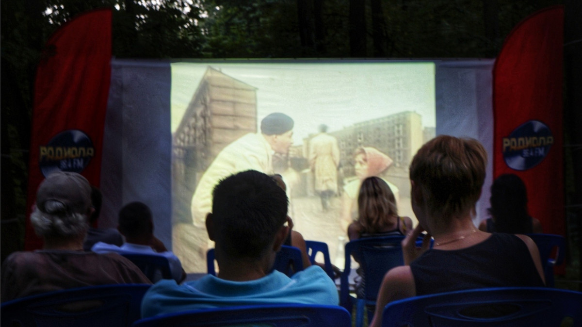 летний кинотеатр радиола
