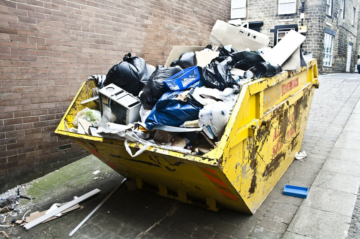 Куда жаловаться нижегородцам на несвоевременный вывоз мусора?