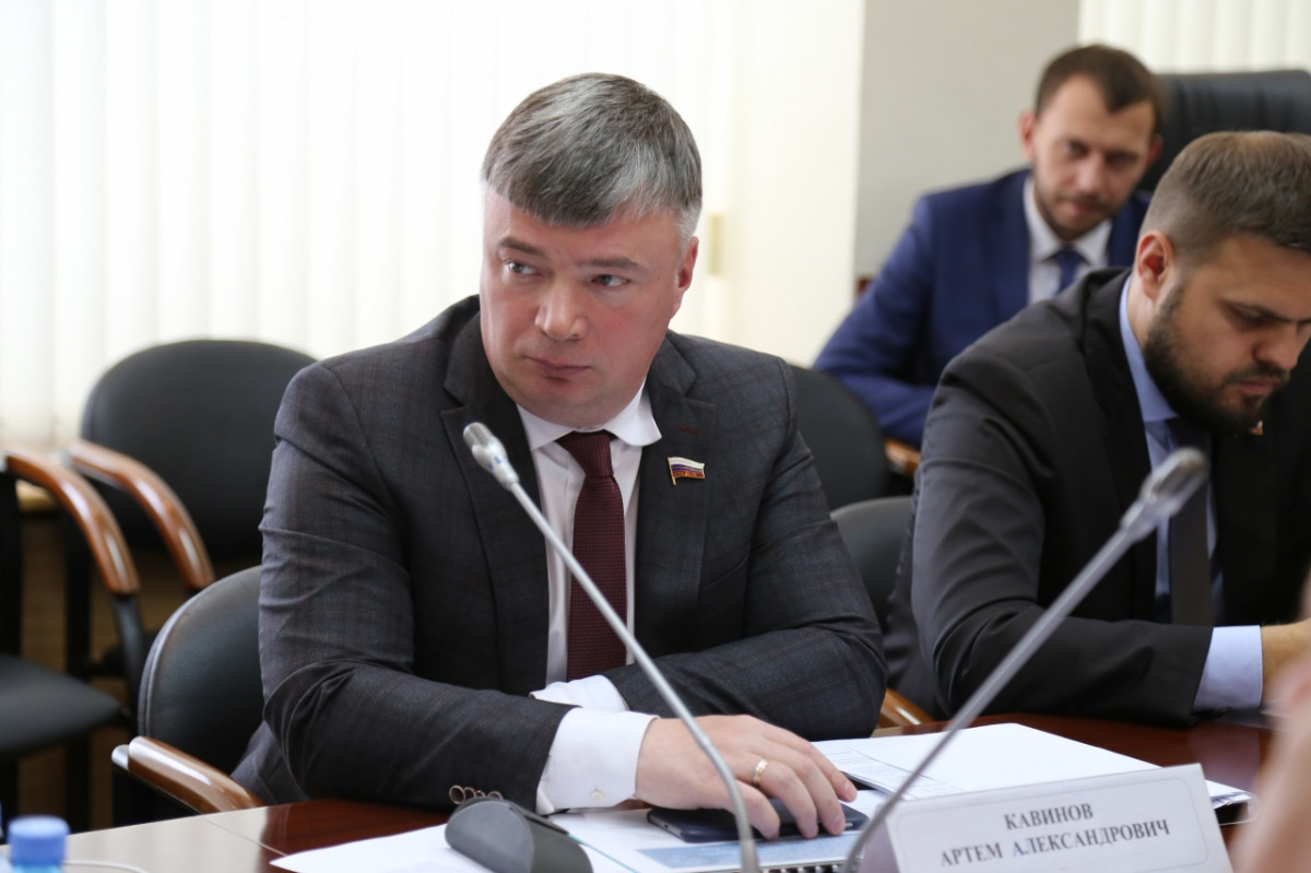 Материальная помощь студентам не будет облагаться НДФЛ