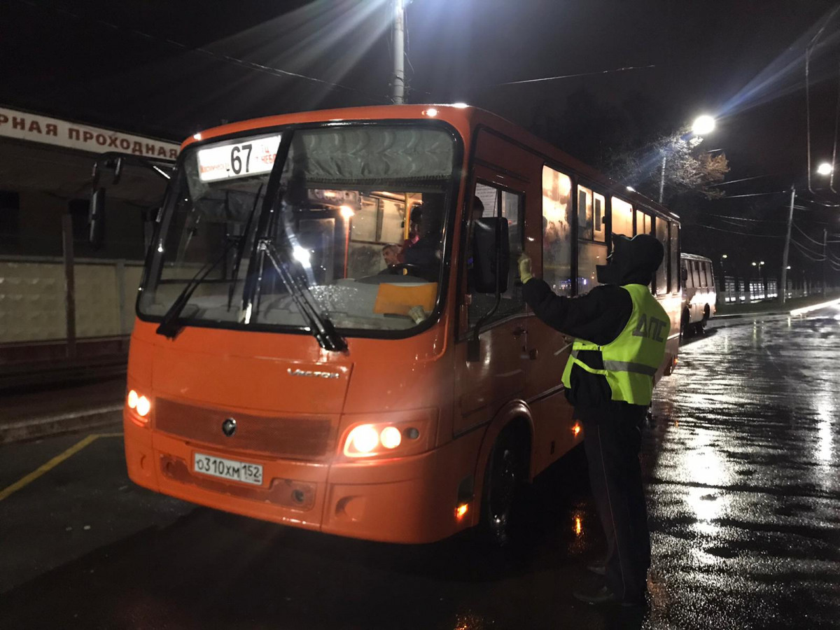 Шесть автобусов добавят на маршруты, дублирующие т-67