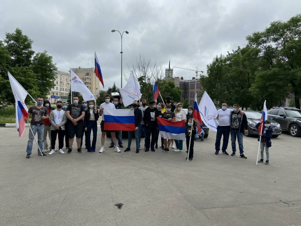 Патриотические акции провели активисты ОНФ в Нижнем Новгороде