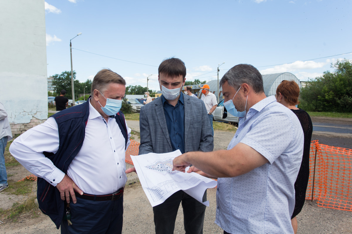 Благоустройство территорий проверили в Автозаводском районе