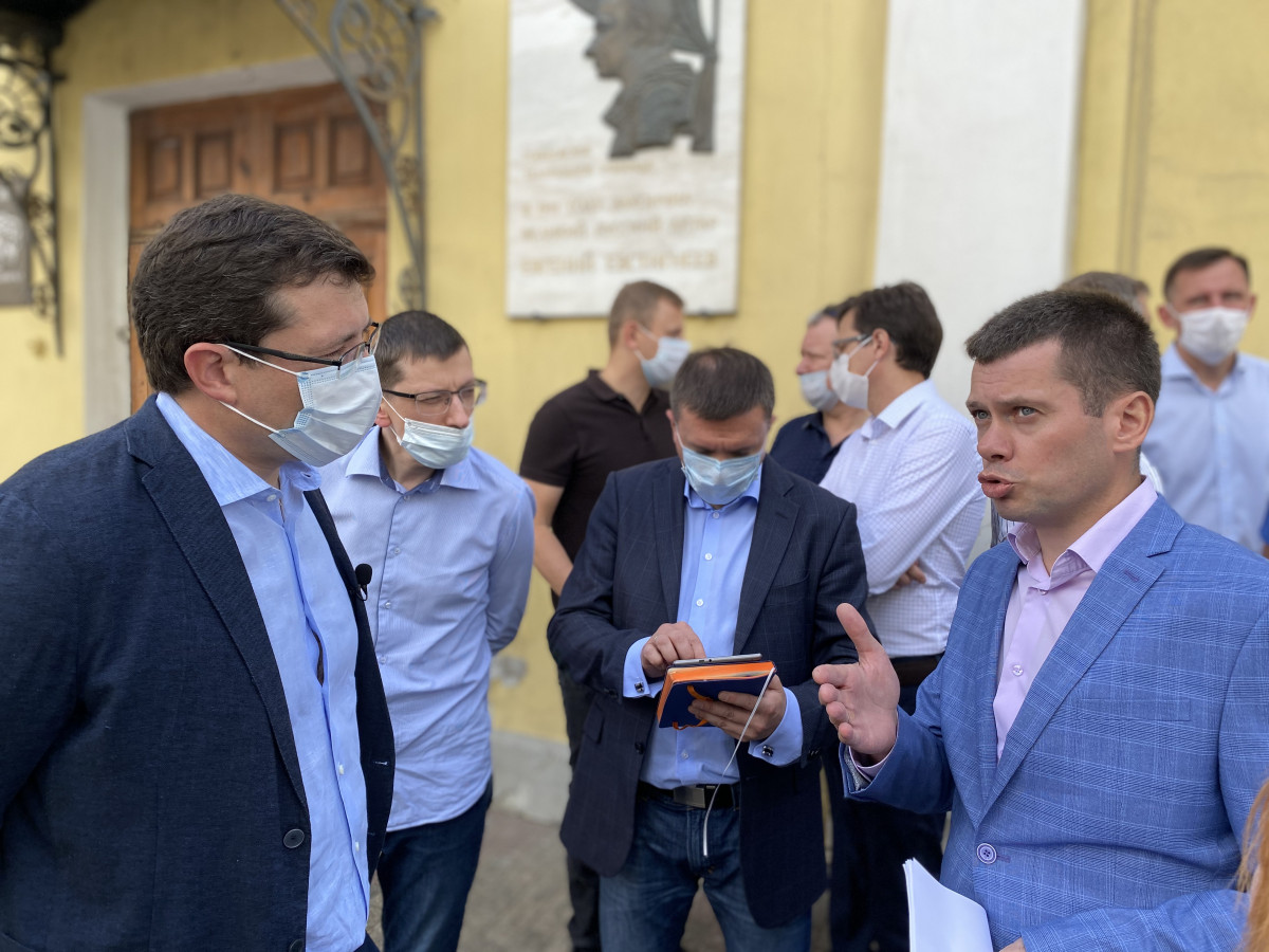 Никитин поручил определить перечень исторических домов для выделения субсидий на ремонт