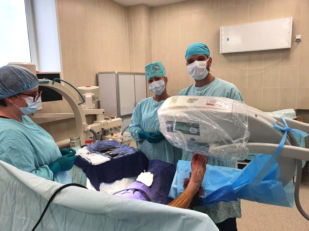 Нижегородские ортопеды выполнили первую операцию по малоинвазивной коррекции стопы