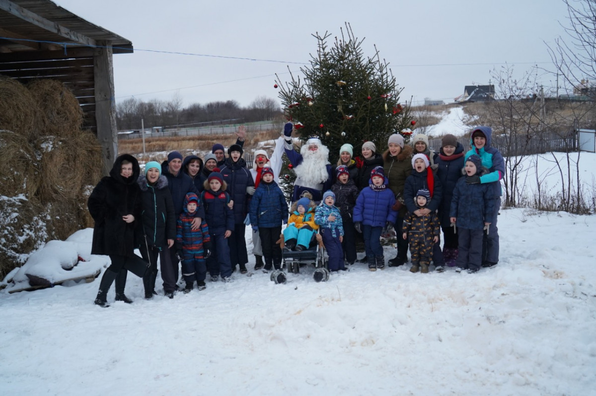 Для воспитанников следж-хоккейных команд Нижнего Новгорода провели новогоднюю акцию