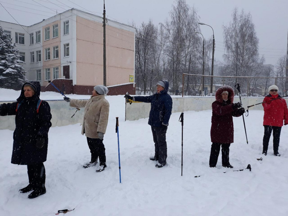 Занятия по скандинавской ходьбе возобновляются в Нижегородском районе