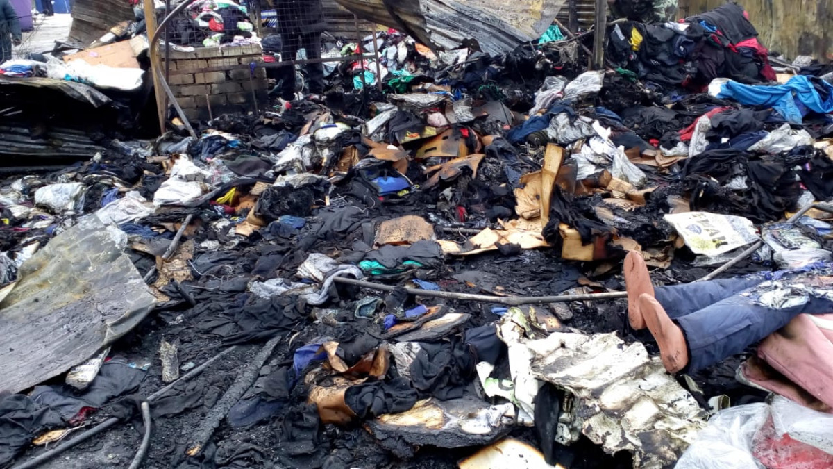 Опубликованы фото Канавинского рынка после большого пожара