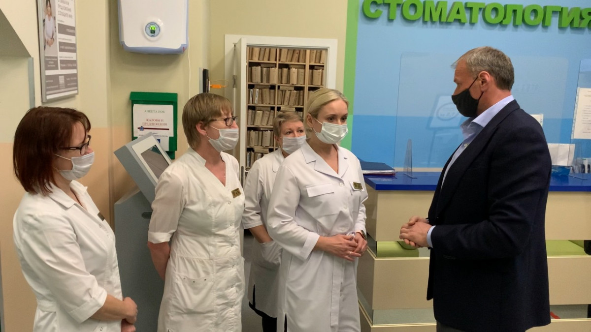 Сватковский опроверг закрытие Областной стоматологической поликлиники