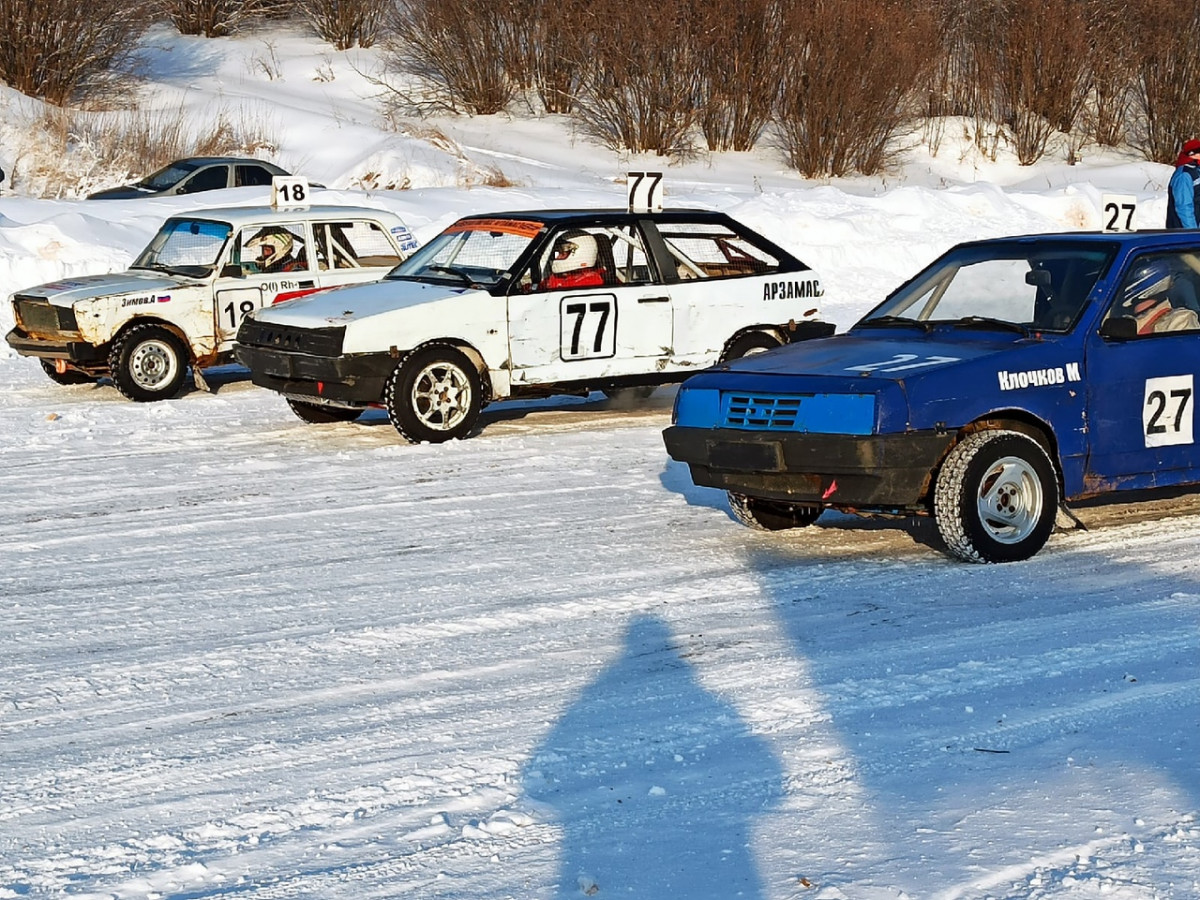 Соревнования по зимнему автокроссу «Русские гонки» прошли в Арзамасе