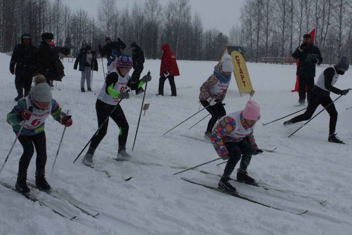 Соревнования по лыжным гонкам памяти Александра Перова прошли в Нижегородской области