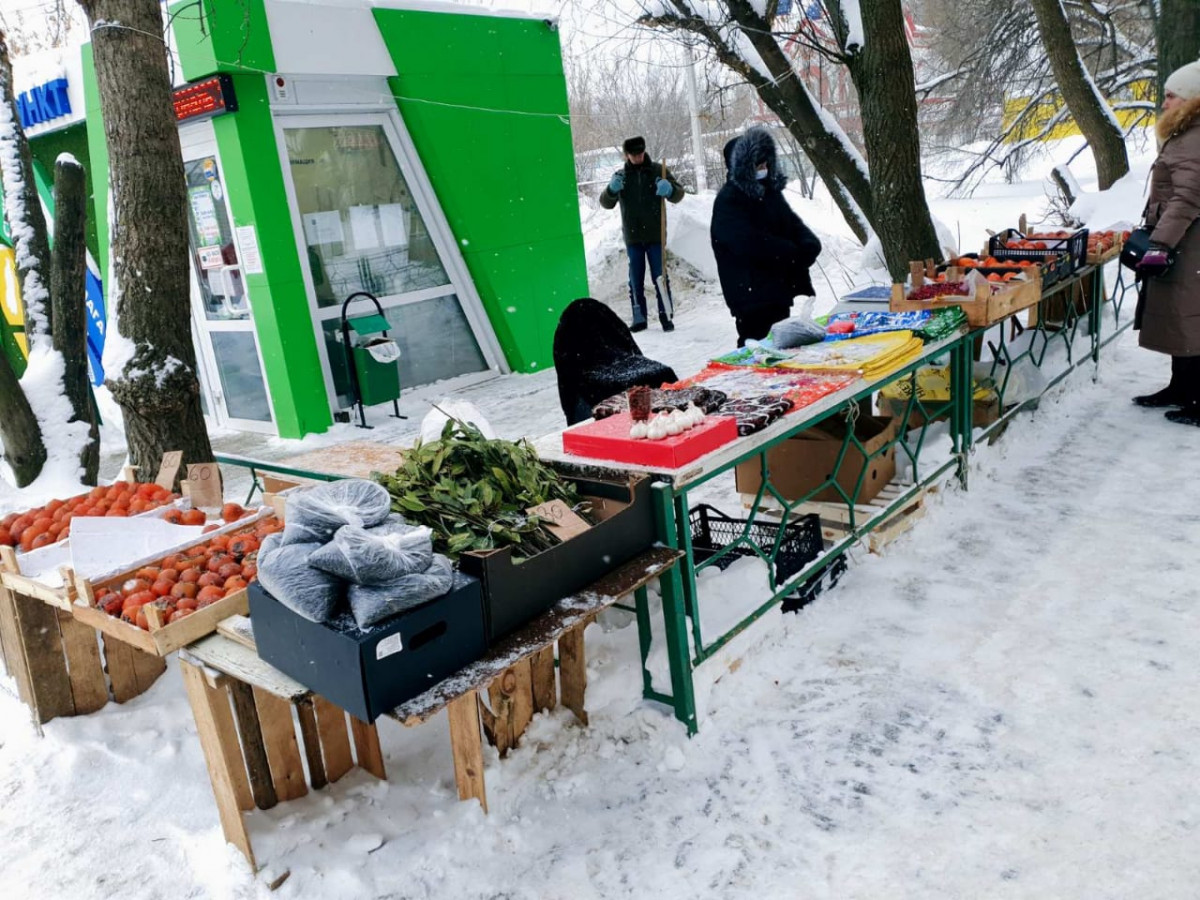 В Сормове усилят борьбу с несанкционированной уличной торговлей