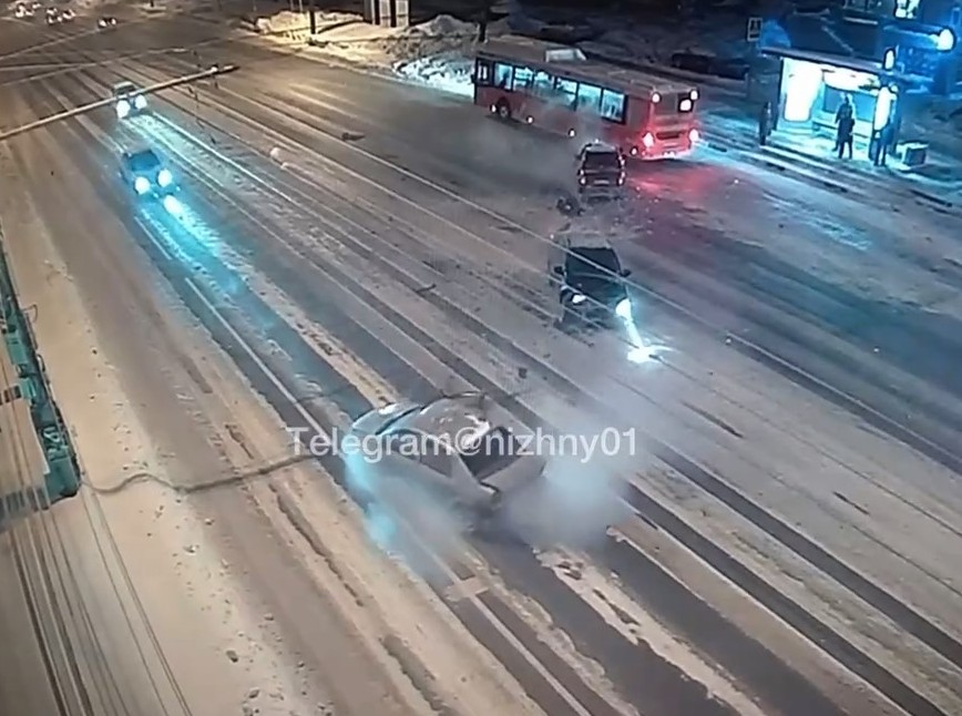 Появилось видео смертельного ДТП на проспекте Гагарина