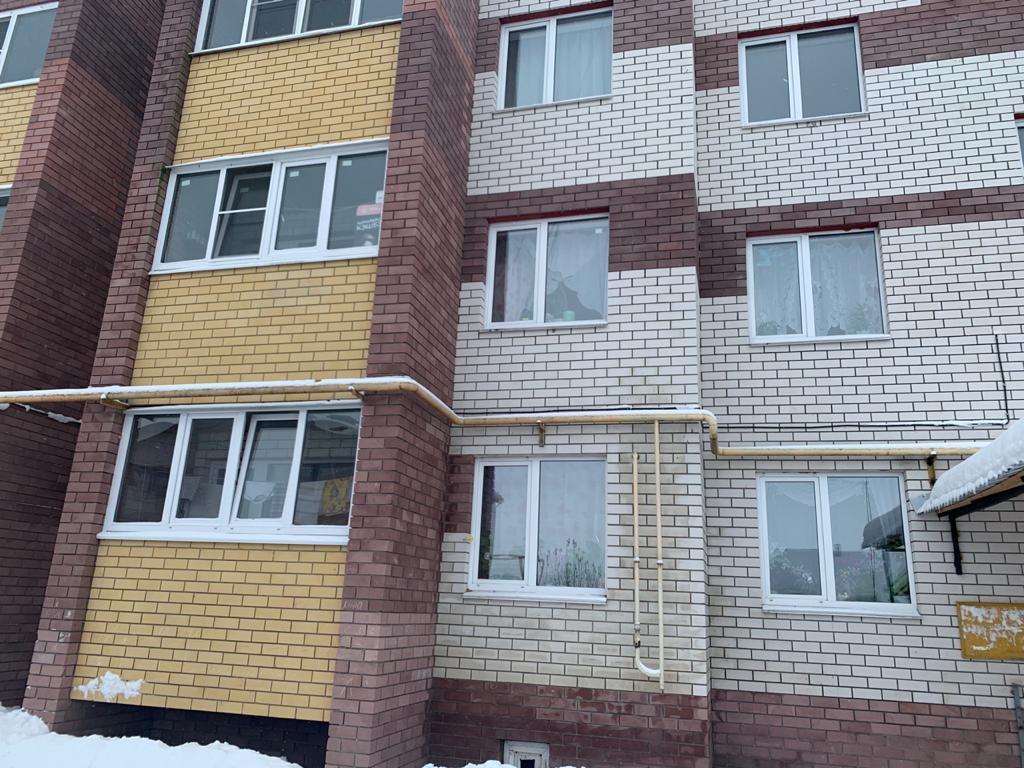 Эксперты ОНФ провели техническое обследование квартиры многодетной семьи в Чкаловске