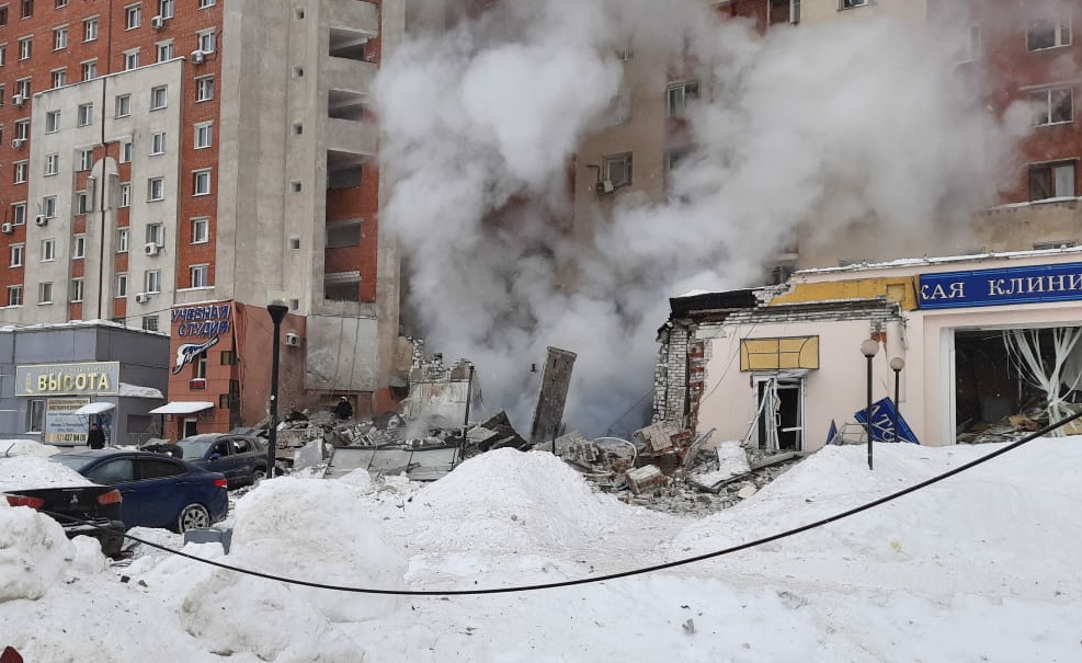 Работница стоматологической клиники госпитализирована после взрыва на Мещерском бульваре