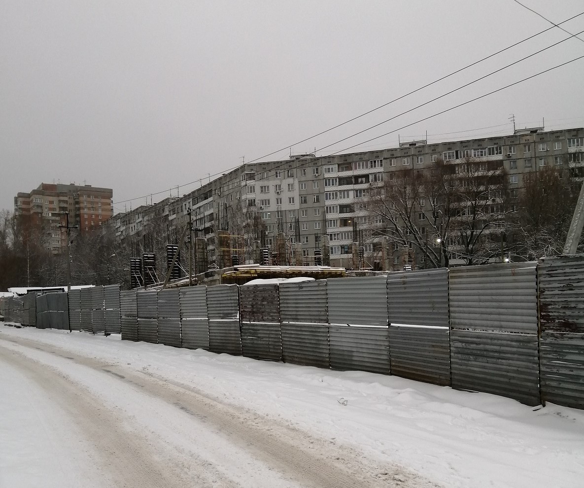 Движение транспорта ограничат на улице Маршала Малиновского