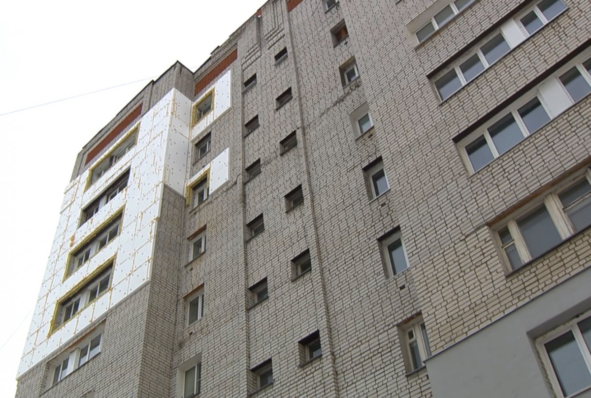 Стены многоэтажки в Приокском районе утеплили после предостережения Госжилинспекции