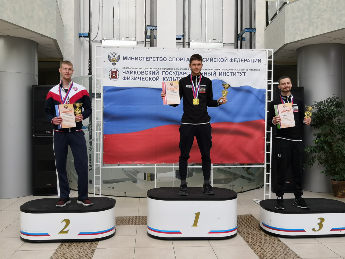 Три медали завоевали нижегородцы на чемпионате России по прыжкам на лыжах с трамплина