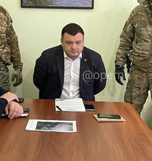 Главу нижегородского МКУ Алексея Ежкова поместили под домашний арест