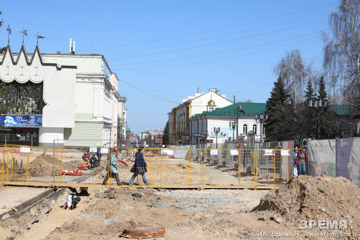 Благоустройство второй очереди Большой Покровской завершат к концу июня