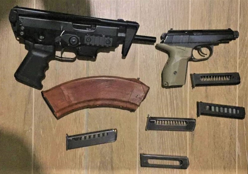 Нижегородец собирал боевое огнестрельное оружие у себя дома