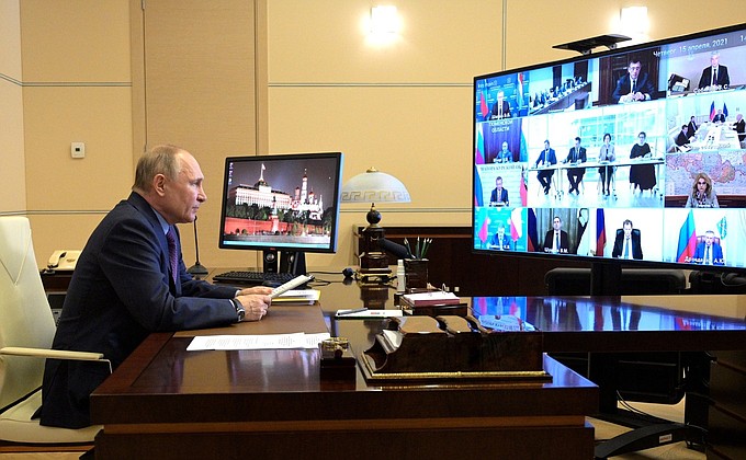 Никитин представил Путину планы по модернизации медико-социальной сферы в Нижегородской области