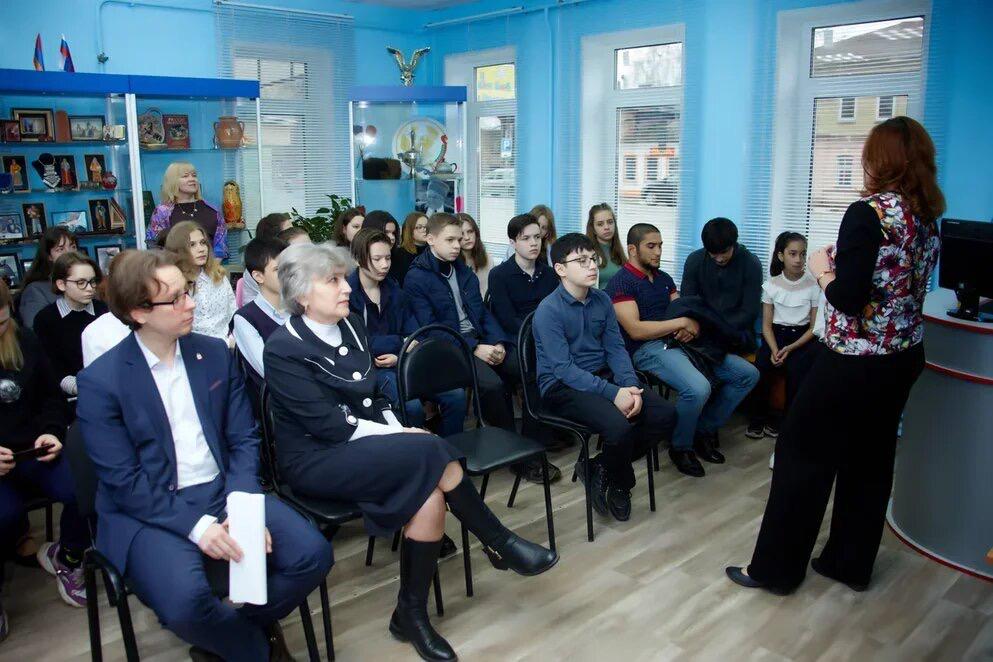 Нижегородским школьникам рассказали о дагестанских традициях