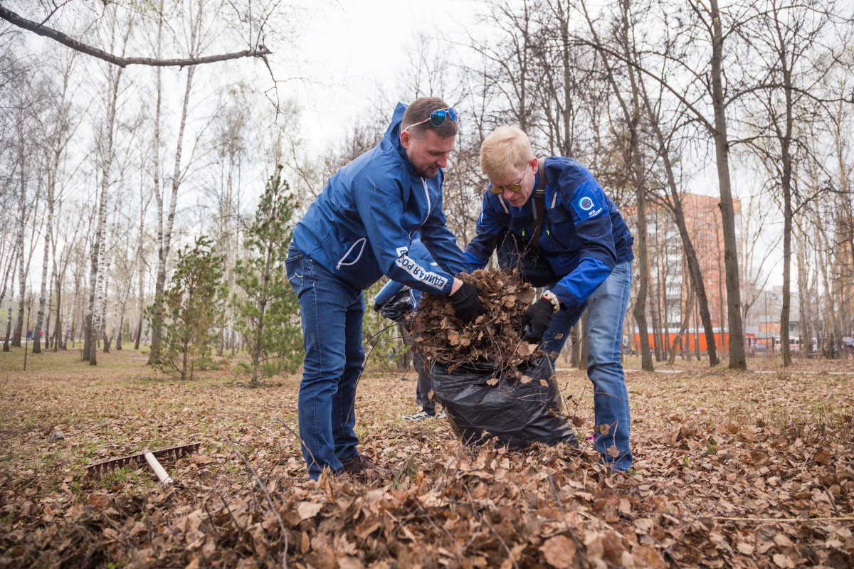 Тысячи активистов «Единой России» приняли участие во всероссийском субботнике в Нижегородской области