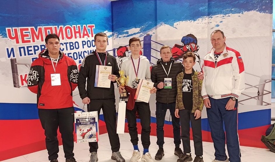 Нижегородские кикбоксеры завоевали 2 медали на первенстве России